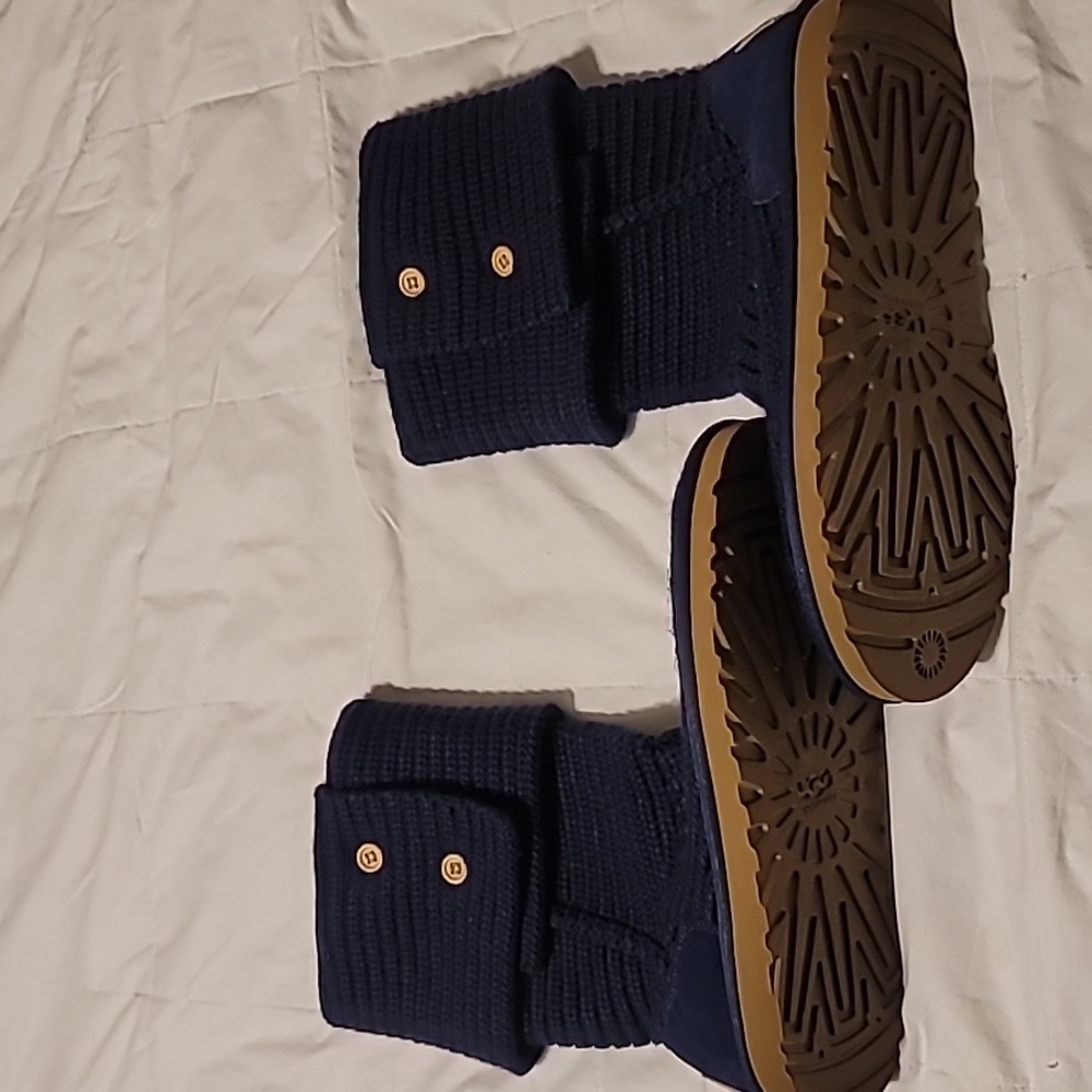 Ugg knit boots